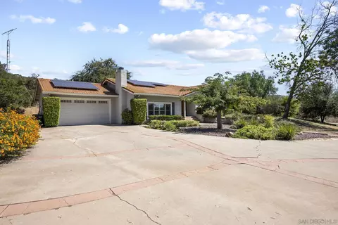31012 Saddleback Rd, Valley Center, CA 92082 photo 18