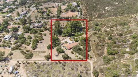 31012 Saddleback Rd, Valley Center, CA 92082 photo 24
