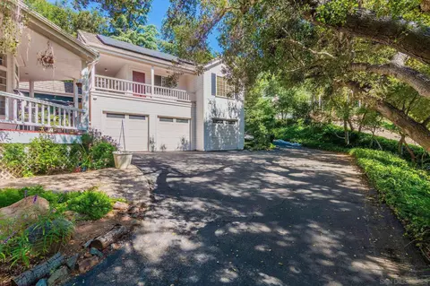 2640 Secret Lake Ln, Fallbrook, CA 92028 photo 3