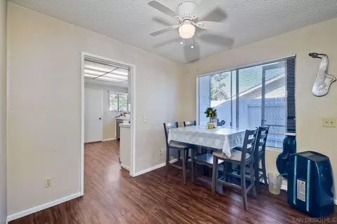 1160 Corral Gln, Escondido, CA 92026 photo 5