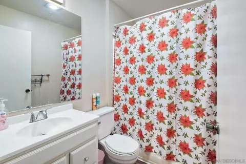1160 Corral Gln, Escondido, CA 92026 photo 15