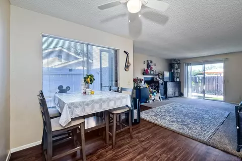 1160 Corral Gln, Escondido, CA 92026 photo 6
