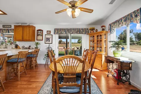 2038 Walnut St, Ramona, CA 92065 photo 6