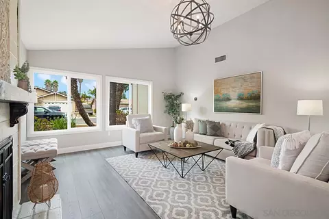 13356 Racquet Ct, Poway, CA 92064 photo 2