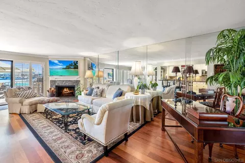 33 Antigua Ct, Coronado, CA 92118 photo 10