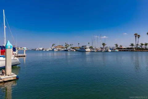 33 Antigua Ct, Coronado, CA 92118 photo 36