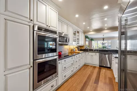 33 Antigua Ct, Coronado, CA 92118 photo 19