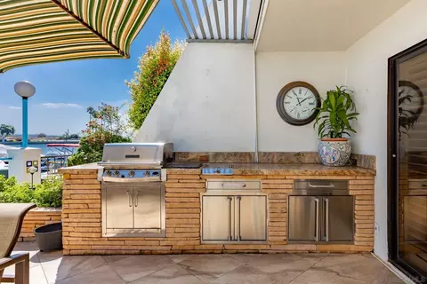 33 Antigua Ct, Coronado, CA 92118 photo 7