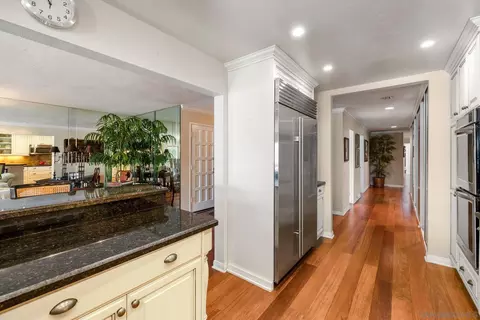 33 Antigua Ct, Coronado, CA 92118 photo 21