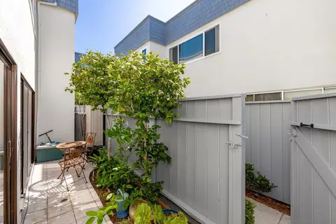 33 Antigua Ct, Coronado, CA 92118 photo 31