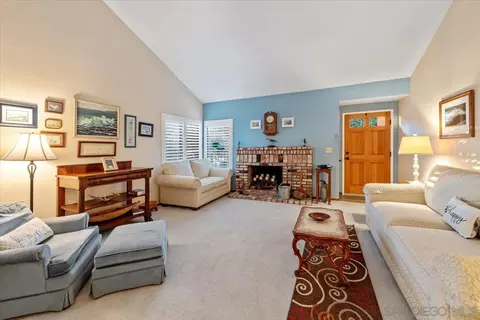 1490 Flair Encinitas Dr, Encinitas, CA 92024 photo 4