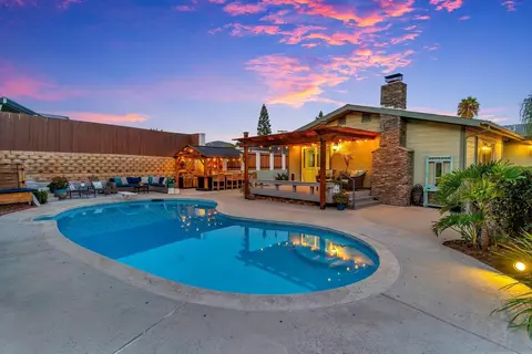 1217 Memory Ln, Vista, CA 92084 photo 42