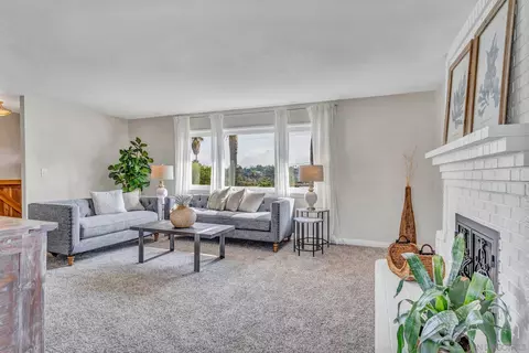 1217 Memory Ln, Vista, CA 92084 photo 7