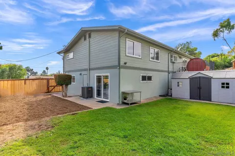 1217 Memory Ln, Vista, CA 92084 photo 33