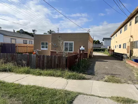497 D St, Chula Vista, CA 91910