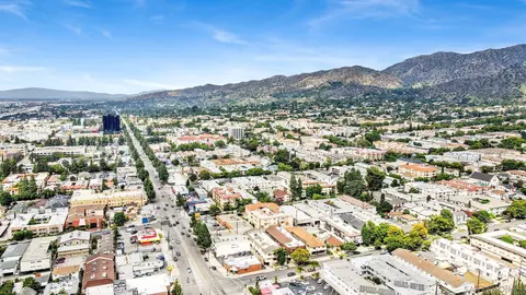 423 E Providencia Ave #103, Burbank, CA 91501 photo 26