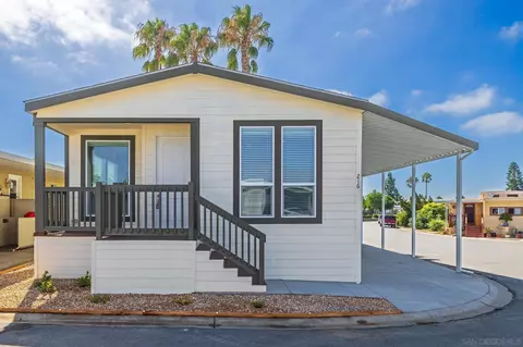 2750 Wheatstone #216, San Diego, CA 92111
