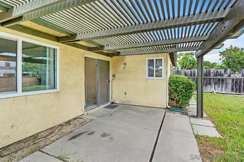 4701 Westridge Dr, Oceanside, CA 92056 photo 15