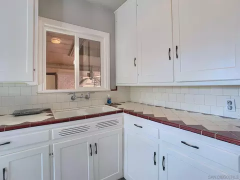 3608 N D St, San Bernardino, CA 92405 photo 11