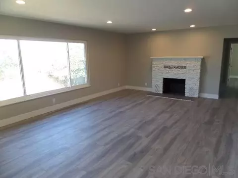 934 E 7th Ave, Escondido, CA 92025 photo 8