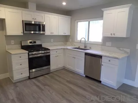 934 E 7th Ave, Escondido, CA 92025 photo 3