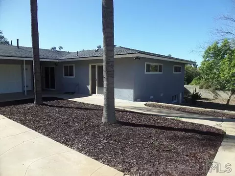 934 E 7th Ave, Escondido, CA 92025 photo 2
