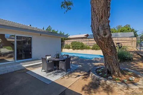 1010 E Alvarado St, Fallbrook, CA 92028 photo 28