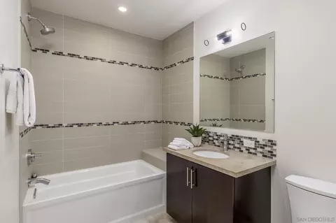 516 N Myers St, Oceanside, CA 92054 photo 16