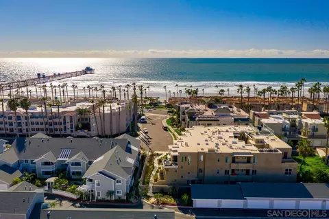 516 N Myers St, Oceanside, CA 92054 photo 2