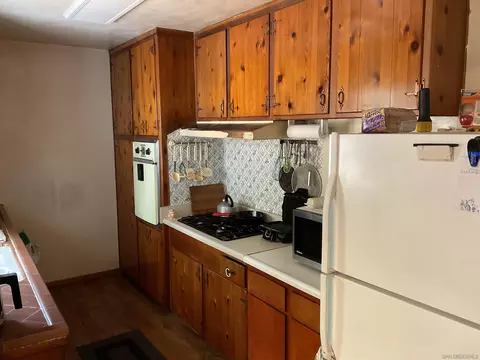 1221 Rees Rd, Escondido, CA 92026 photo 5