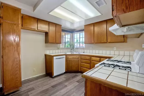 1742 Katy, Escondido, CA 92026 photo 7