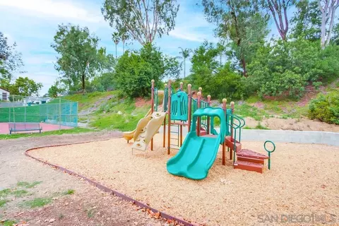 1829 Esquire Gln, Escondido, CA 92029 photo 61