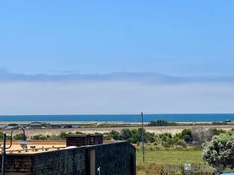 2042 Carmel Valley Rd, Del Mar, CA 92014