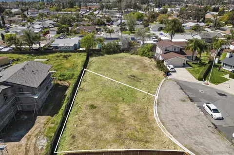 401 Pear Blossom Pl #2, Escondido, CA 92026