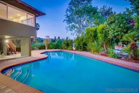 10560 Rancho Rd, La Mesa, CA 91941 photo 4
