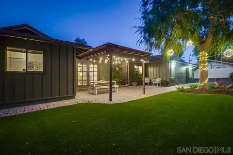 10560 Rancho Rd, La Mesa, CA 91941 photo 8