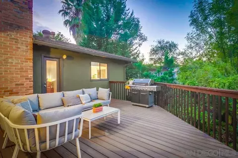 10560 Rancho Rd, La Mesa, CA 91941 photo 12