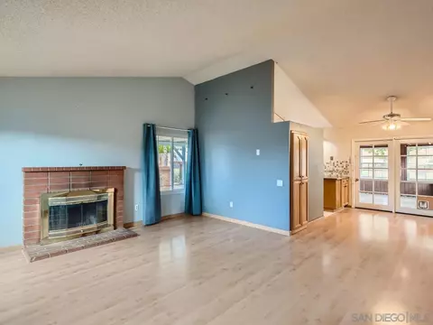 10902 Greencastle St, Santee, CA 92071 photo 5