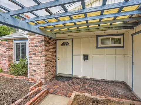 10902 Greencastle St, Santee, CA 92071 photo 2
