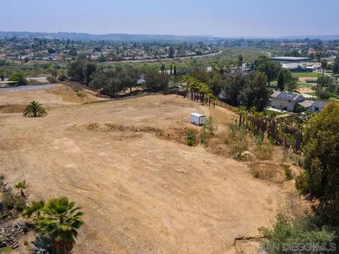 195 Stallion Dr #0, Oceanside, CA 92057 photo 2