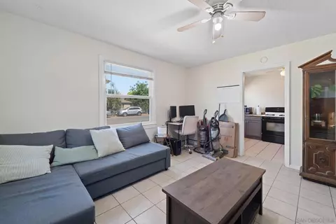 345 Cedar St, El Cajon, CA 92021 photo 8