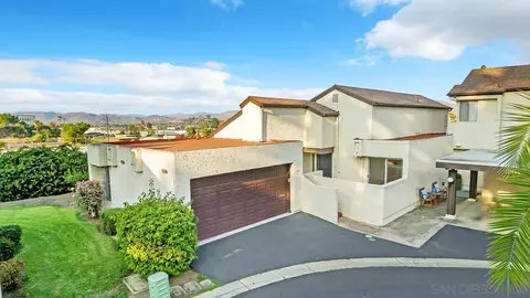 1509 Bobwhite Ln, El Cajon, CA 92020 photo 4