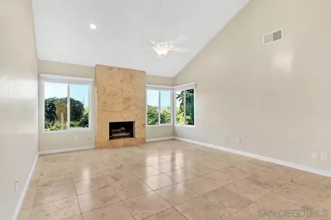 1509 Bobwhite Ln, El Cajon, CA 92020 photo 12
