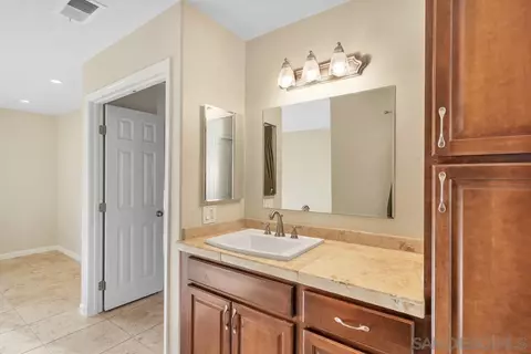 1509 Bobwhite Ln, El Cajon, CA 92020 photo 17