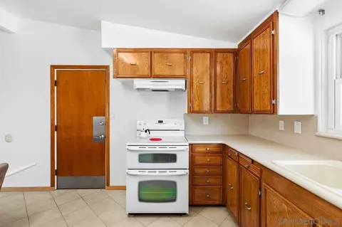 2630 Nida Pl, Lemon Grove, CA 91945 photo 10