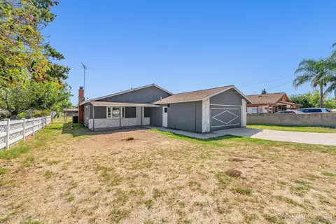 6221 Mitchell Ave, Riverside, CA 92505 photo 4