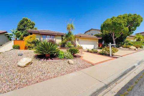 12514 Chetenham Ln, San Diego, CA 92128
