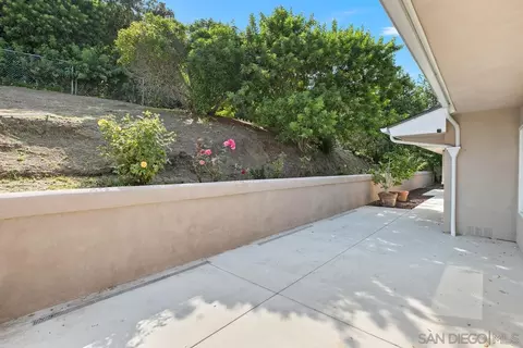 2717 Hidden Valley Rd, La Jolla, CA 92037 photo 26