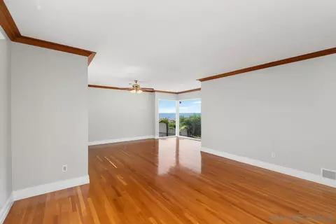 2717 Hidden Valley Rd, La Jolla, CA 92037 photo 14