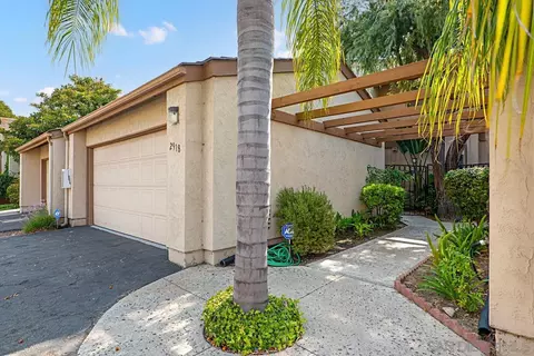 2918 Plaza Leonardo, Bonita, CA 91902